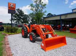 Kubota MX5400DT Tractor