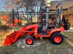 Kubota BX2680 Sub-Compact Tractor
