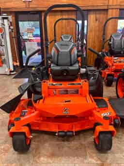 Kubota Z452KWTi Zero-Turn Mower
