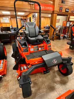 Kubota ZD1211 60″ Zero-Turn Mower