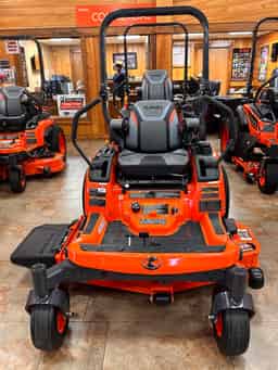 Kubota ZG222 48″Zero-Turn Mower