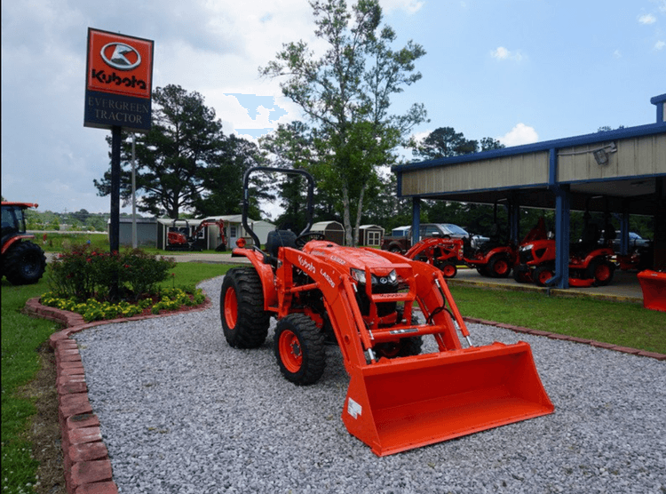 Kubota L3302HST Tractor