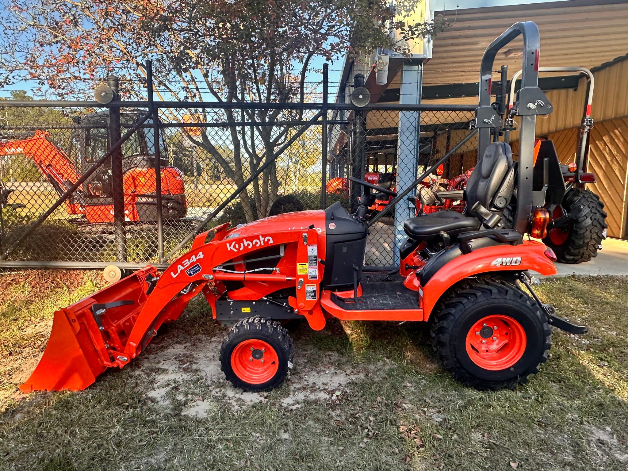 Kubota BX2680 Sub-Compact Tractor