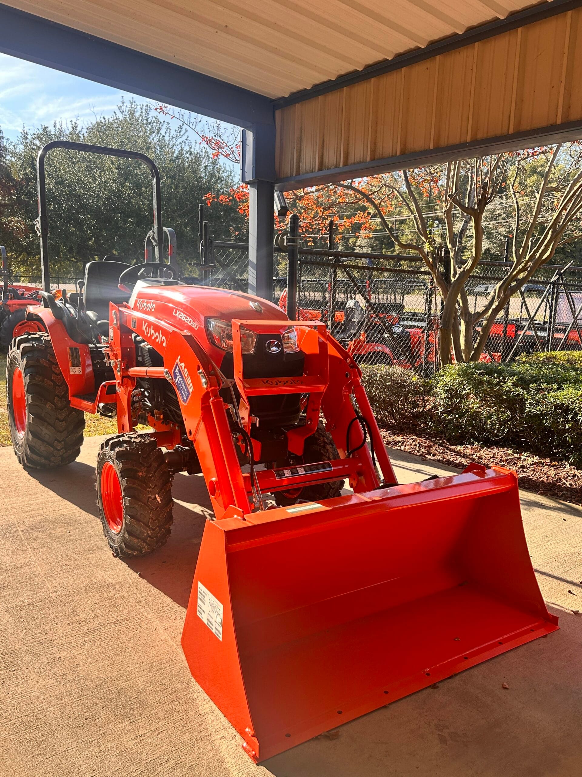 Kubota LX2620 Compact Tractor