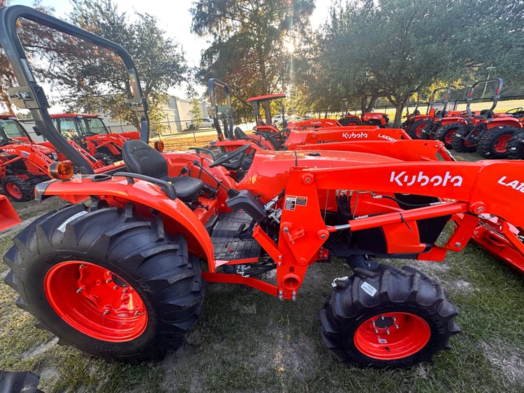 Kubota MX4900 Utility Tractor